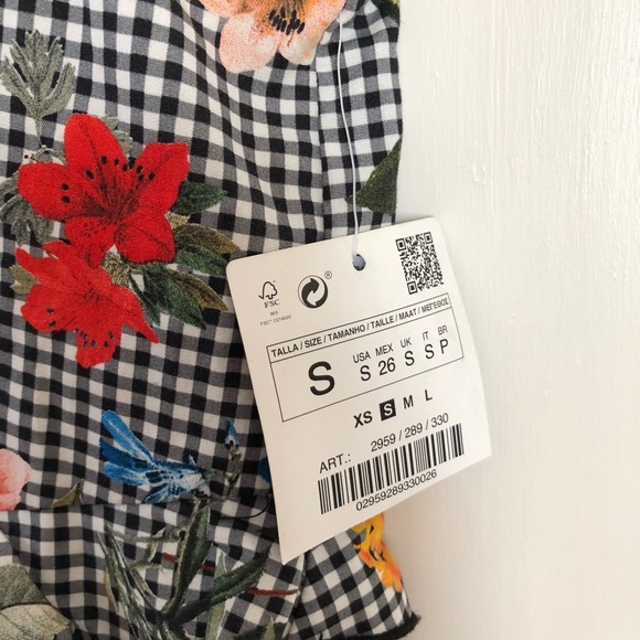 Zara Gingham Floral Ruffle Top - Picture 5 of 11